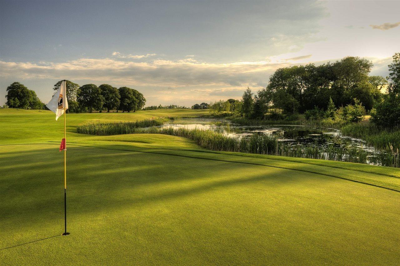 Knightsbrook Hotel & Golf Resort トリム エクステリア 写真