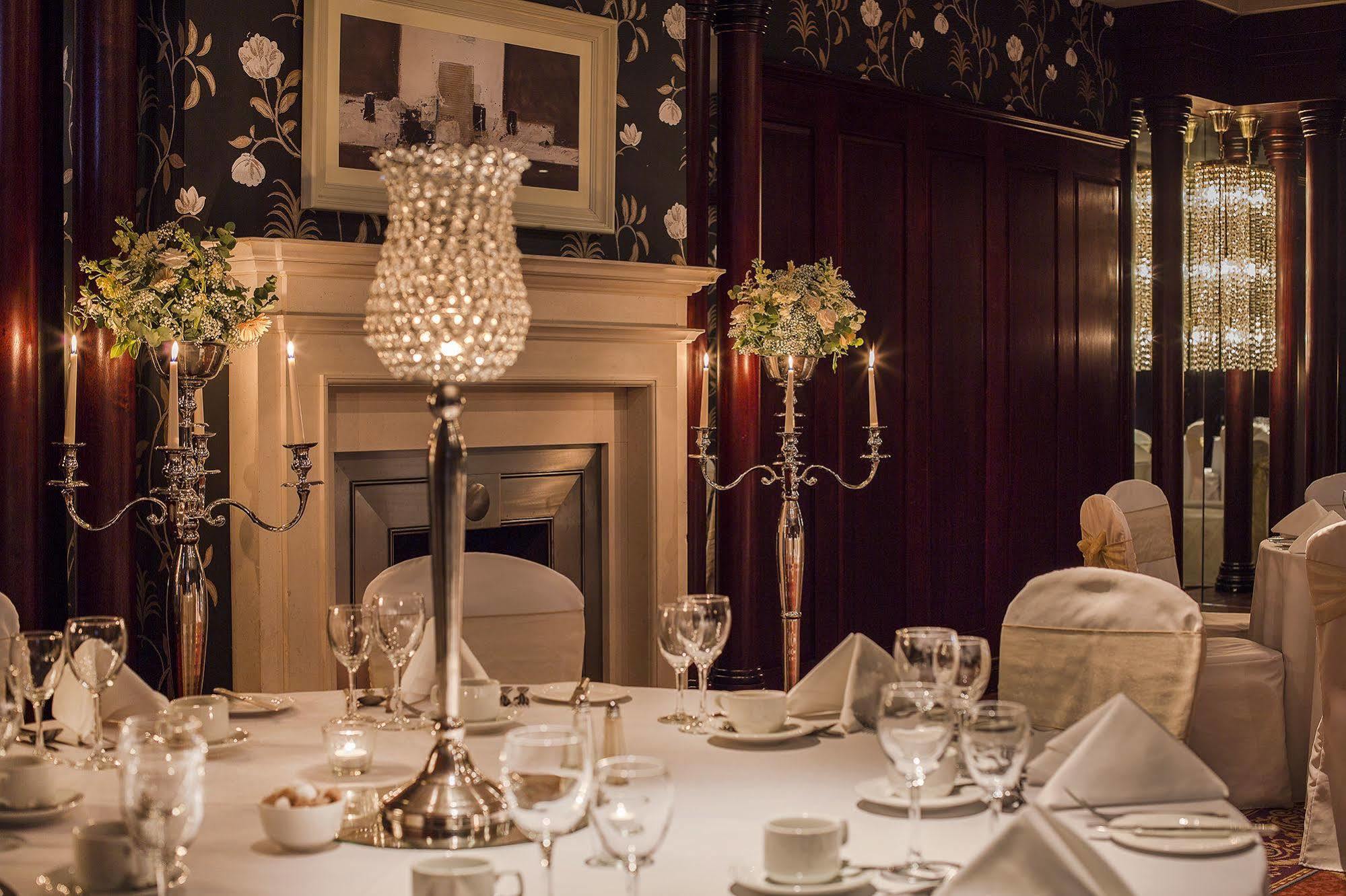 Knightsbrook Hotel & Golf Resort トリム エクステリア 写真