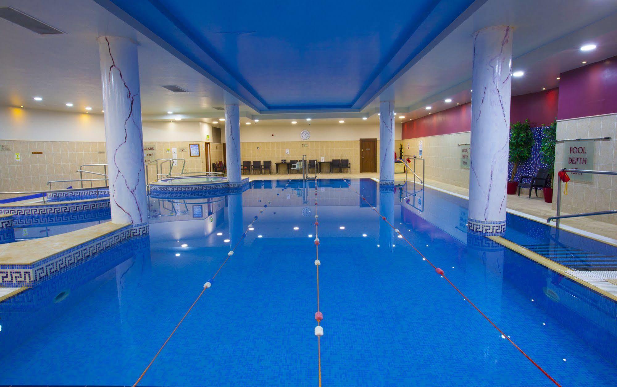 Knightsbrook Hotel & Golf Resort トリム エクステリア 写真